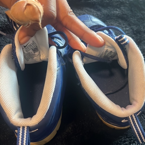 10c blue foamposite - Picture 5 of 6